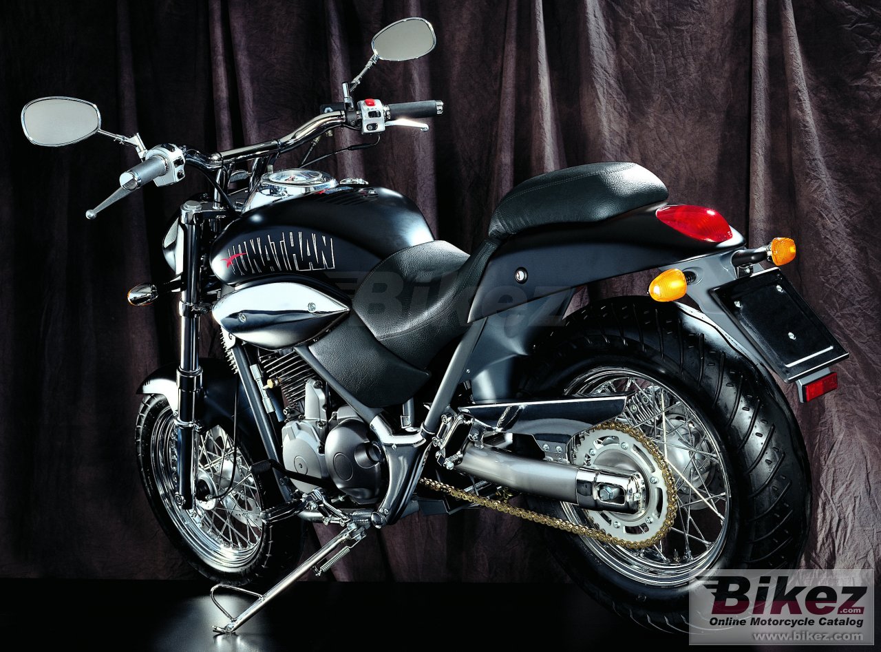 Big Beta jonathan 350 picture and wallpaper from Bikez.com